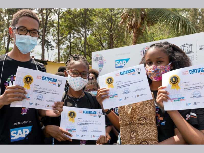 Youth from 22 Countries Compete in Final Round of First AfriCAN Code Challenge