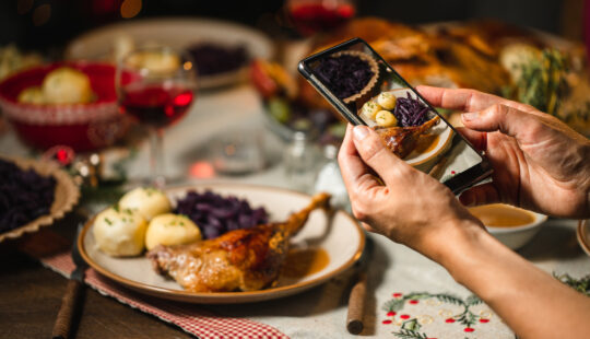 How AI Makes it Easier to Bring Your Holiday Meal to the Table