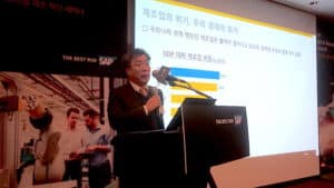 대한민국 제조업의 재도약을 위한 해법을 제안하는 정대영 박사