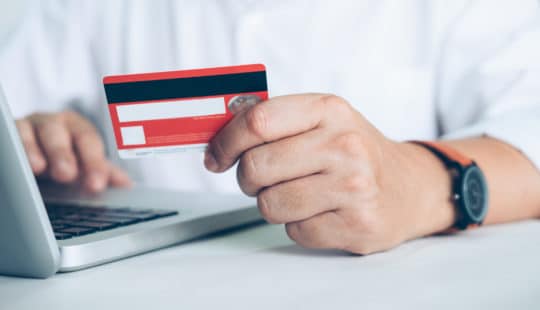 Aumenta el uso de tarjetas de crédito, siete consejos para controlar el uso de las tarjetas corporativas