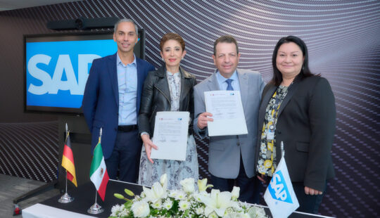 Firman convenio SEDECO y SAP México para impulsar la economía de pymes capitalinas