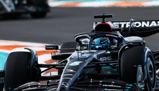 Zespół Mercedes-AMG PETRONAS F1 rozpędza się w drodze ku większej efektywności